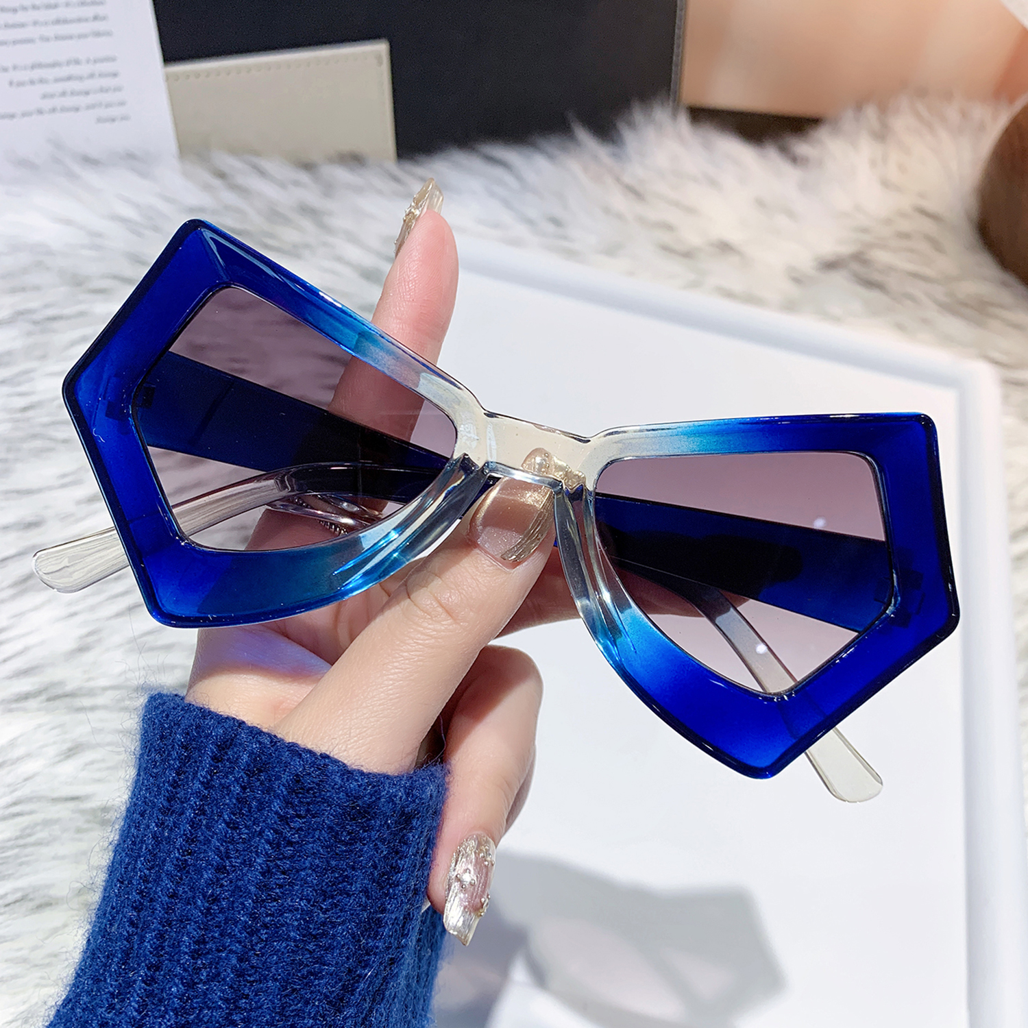 Women's Oversized Cat Eye Eyeglasses Wholesale 4 Pcs Set Full Rim PC Frame Clear Lens Fashion Street Decor Eyewear