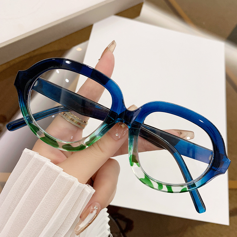 Fashion Reading Glasses Close Up Detail