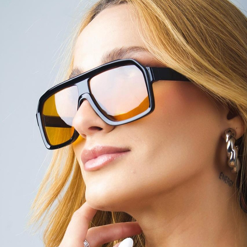 Retro Classic Oversized Square Pilot Sunglasses Flat Top Full Rim PC Frame Fashion Eyewear for Outdoor Vacation Street Style